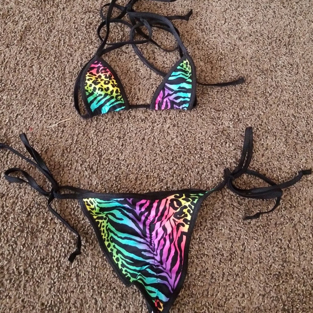 Bitsy's Bikini Neon Animal Print Size Small